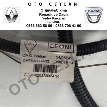 253A93247R Duster Tampon Tesisati Ön Orijinal Çıkma
