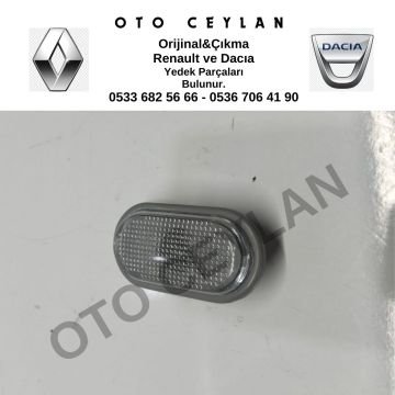 7700822136 R.19 Clio Megane Kangoo Çamurluk Sinyali Orijinal Çıkma