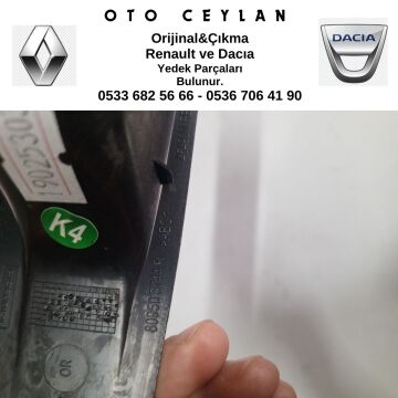 809505744R CLIO 4 ARKA KAPI İÇ ÇEKME TUTAMAĞI ÇIKMA