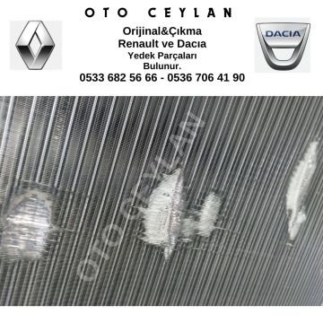 8200240818 Kangoo Radyatör 2001--Orijinal Hafif Hatalı